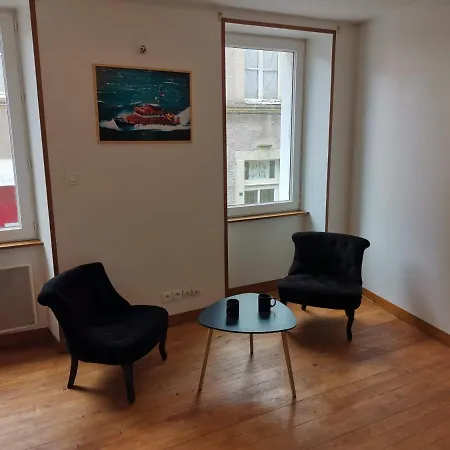 Apartment Des Thins Saint-Vaast-la-Hougue